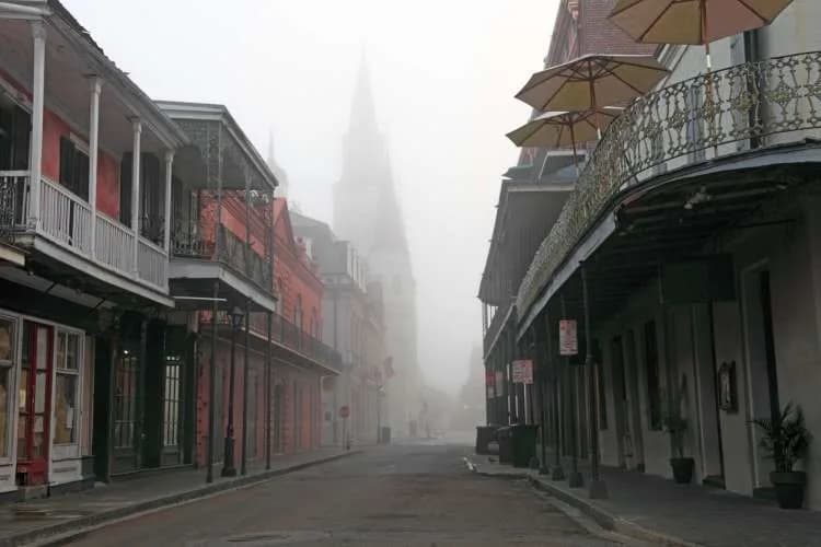 The Haunted LaLaurie Mansion: New Orleans' Darkest Secrets