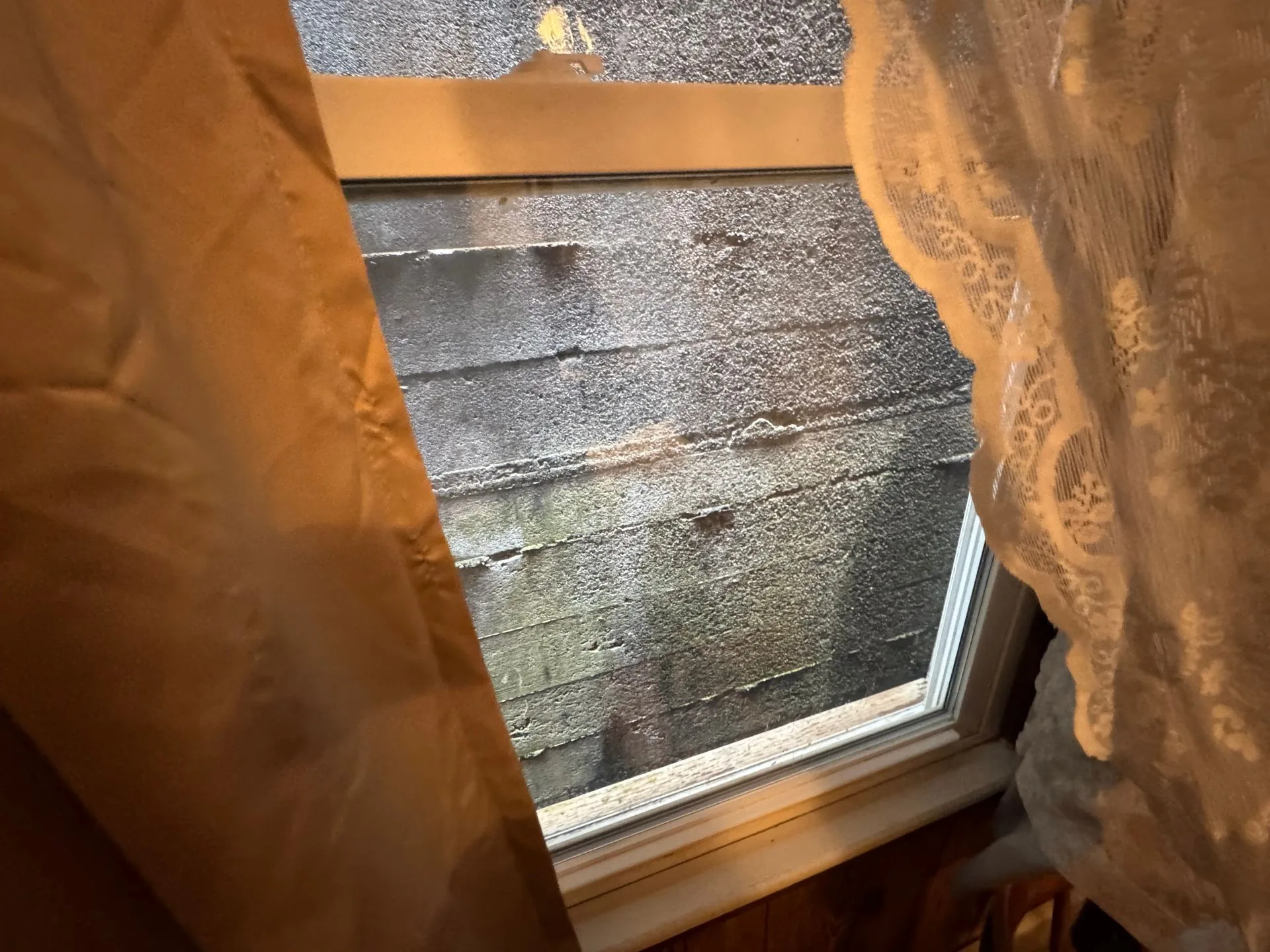 The window or Room 315 at the Alaskan Hotel that the sailor jumped out of 