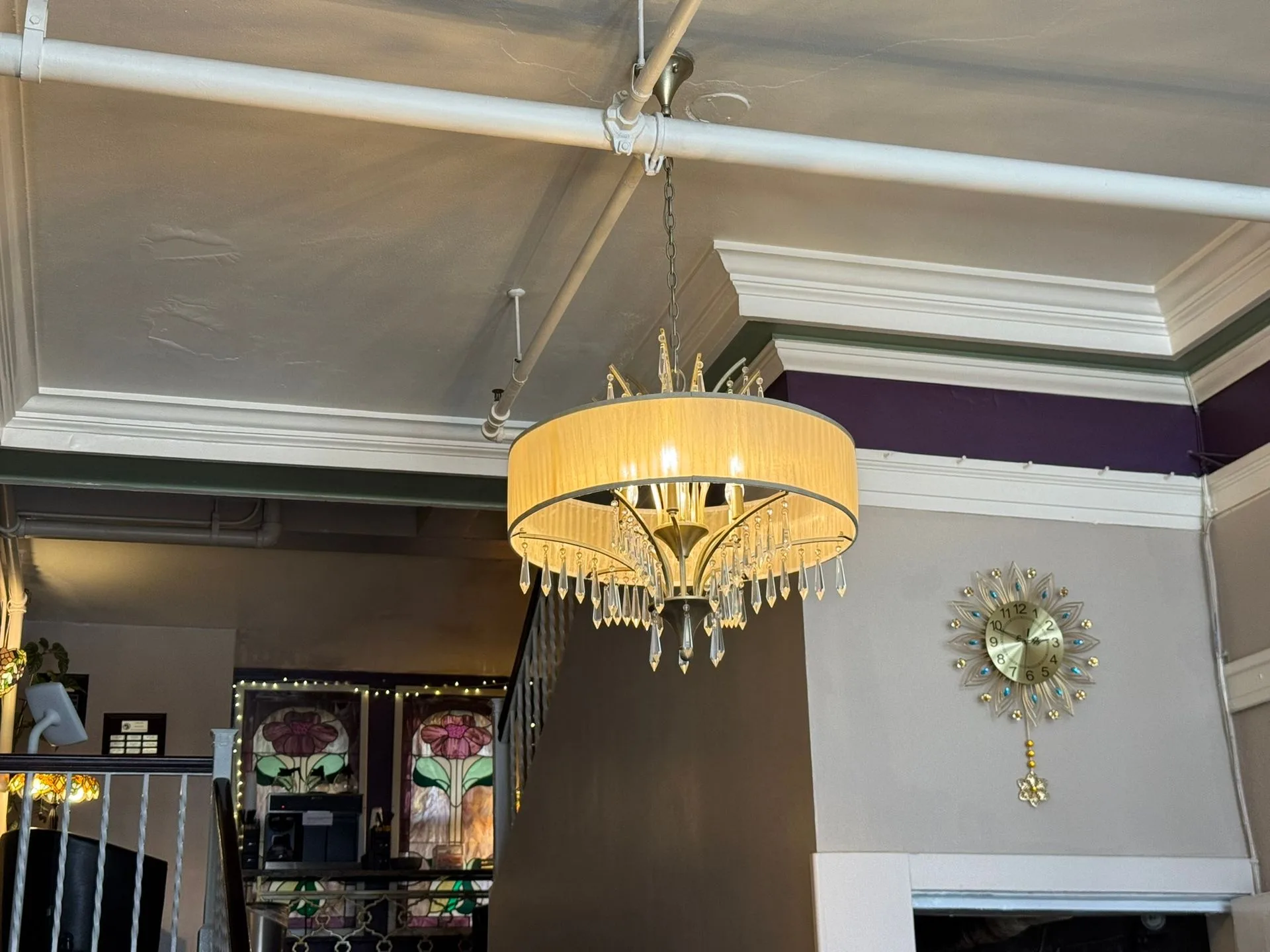 The haunted chandelier of the Gilmore Hotel