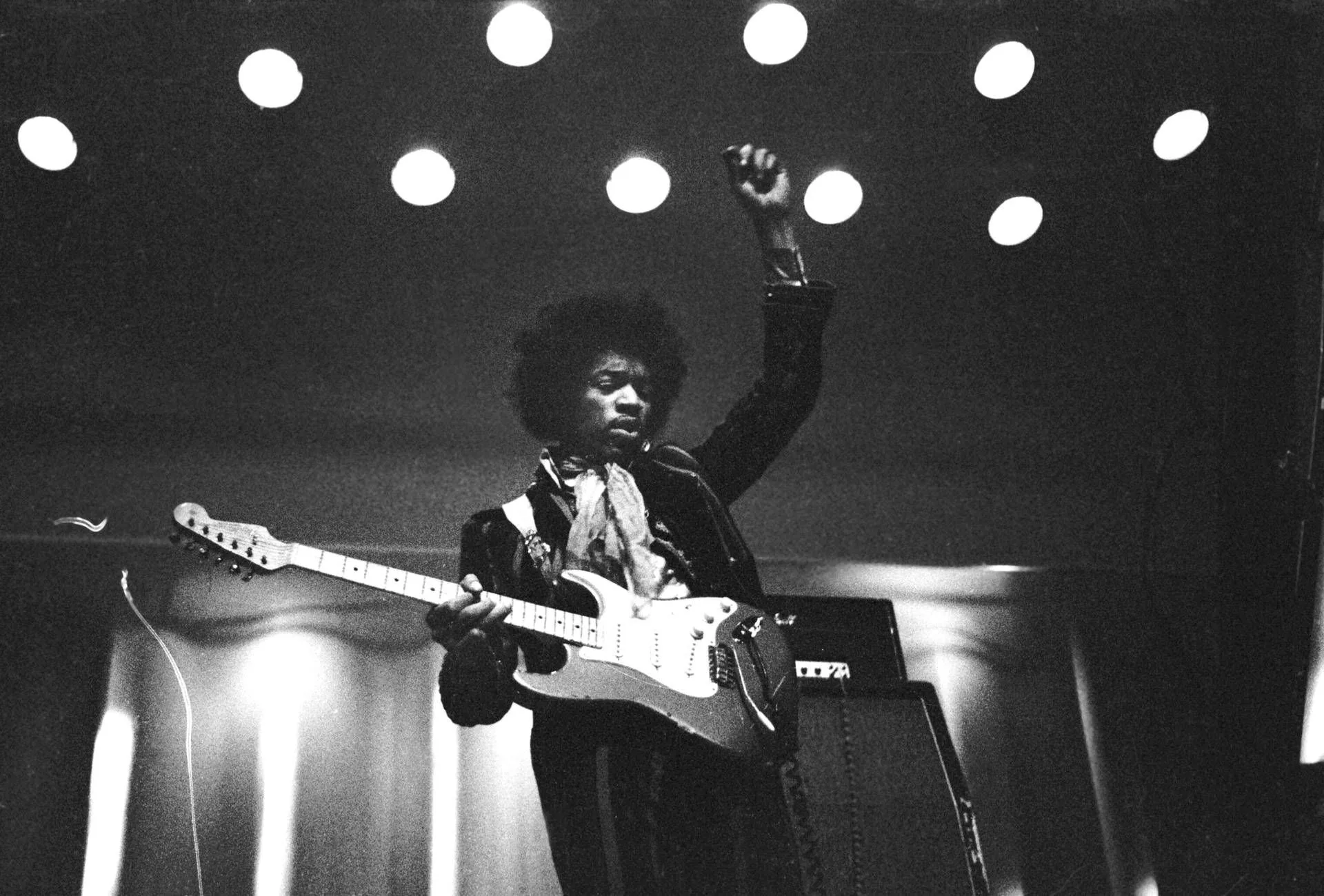 Jimi Hendrix Ghost Stories: Paranormal Encounters, Death Mysteries, and Haunted Places to Visit