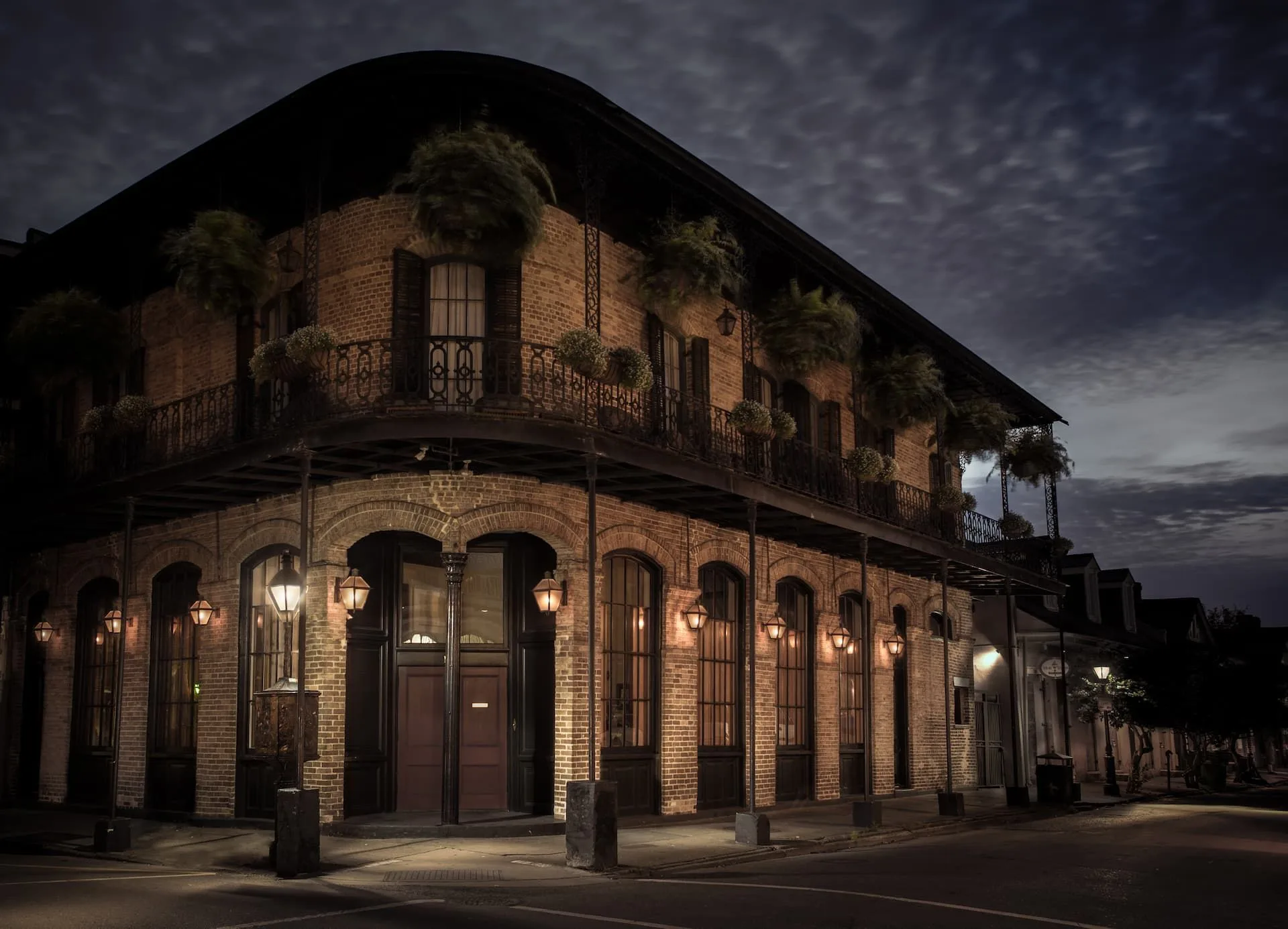 Are Ghost Tours Worth It? What to Know Before You Book