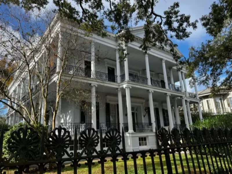 New Orleans Magazine Street
