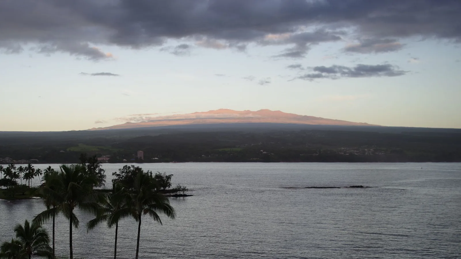 Hilo Ghost Walk