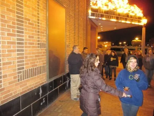 Ghost hunting at Aurora's Paramount Theatre