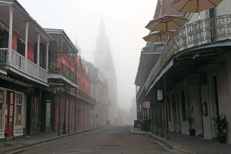 The Haunted LaLaurie Mansion: New Orleans' Darkest Secrets