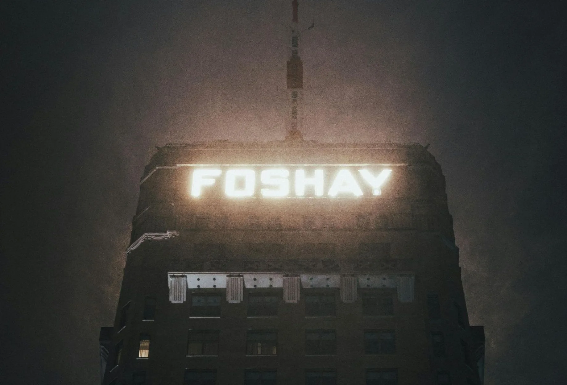 Minneapolis Ghosts: The Haunted History of the Foshay Tower