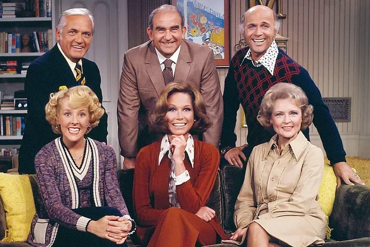 The Mary Tyler Moore Show: Paranormal Stories, Haunted Minneapolis, and Tragedy Behind the Laughter